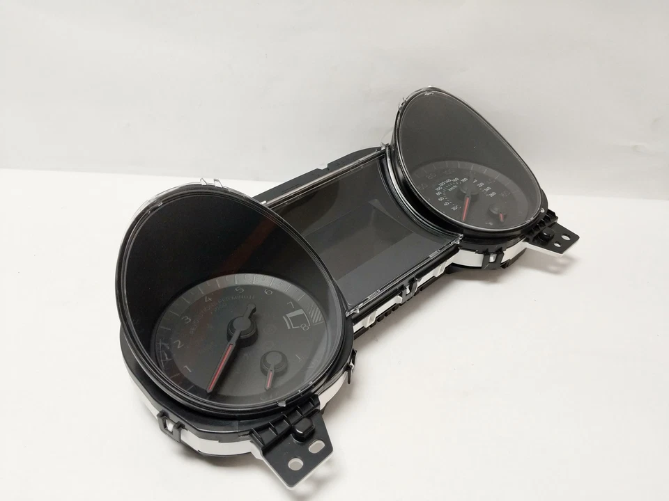 2019-2020 Ford Mustang GT Speedometer Instrument Cluster MPH KR3T-10849-UC - Image 3 of 4