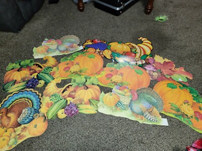 VINTAGE THANKSGIVING LOT TURKEY CORNUCOPIA PUMPKIN DECOR WALL BIESTLE MIX