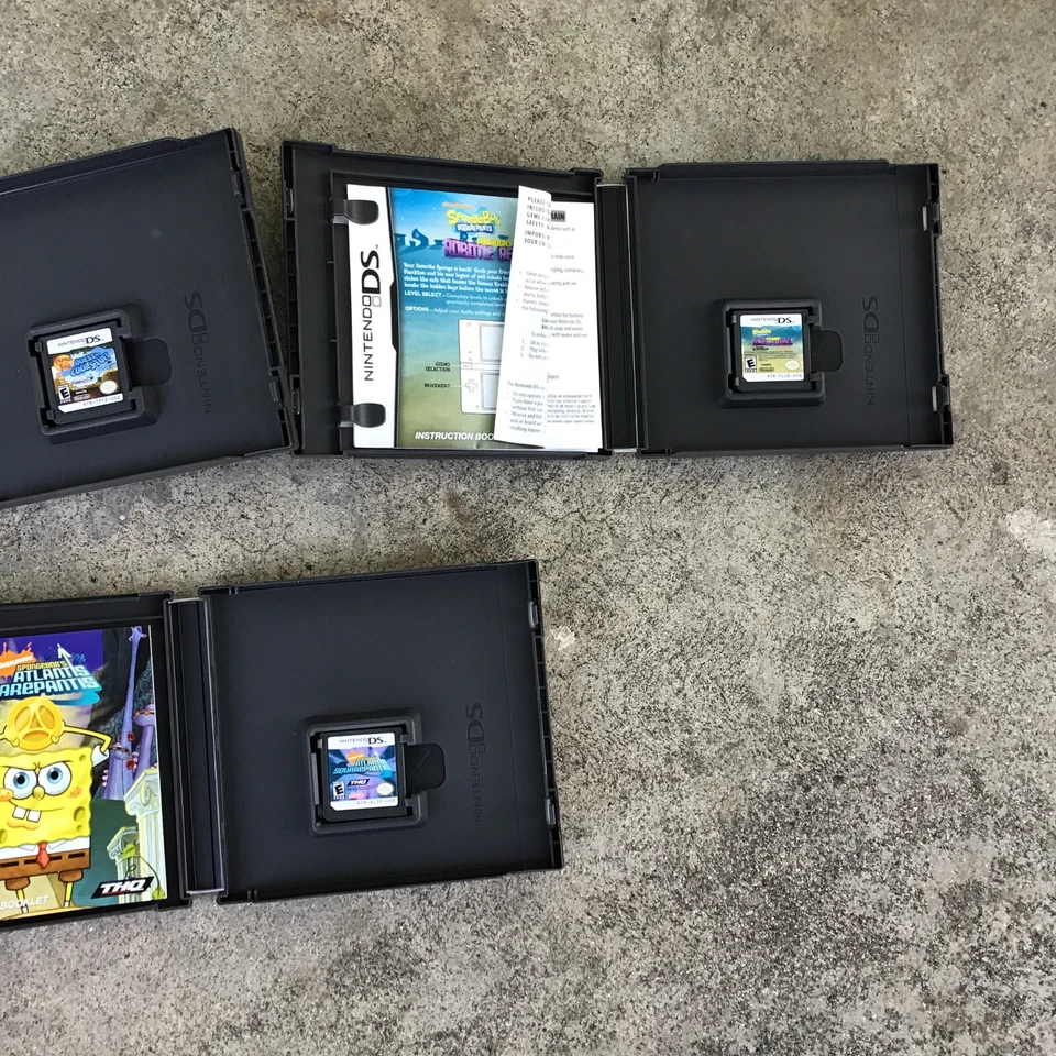 Lote de Bob Esponja Pantalones Cuadrados Atlantis Robotic Bash Phineas Nintendo DS COMPLETO Foto 4 de 4