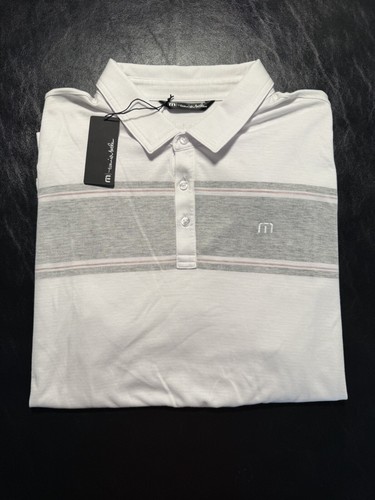 NEU MIT ETIKETT TRAVIS MATHEW ZINNA POLO FÜR HERREN, GRÖSSE: 2XL, FARBE: BLACKBERRY CORDIAL (M28)
