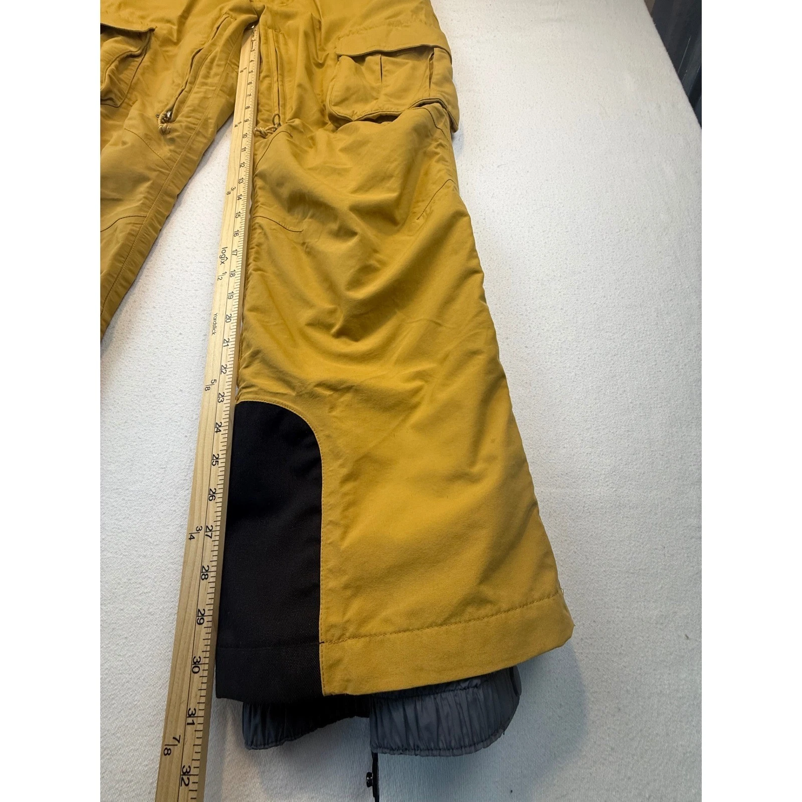 Marmot Snow Pants Womens M Mustard Yellow Cargo Ski Snowboard Winter Insulated
Opens in a new window