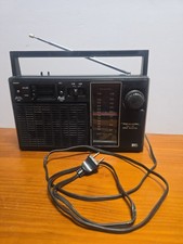 Vintage Realistic By Radio Shack 12-665 Portable AM/FM Radio, TESTED Z14