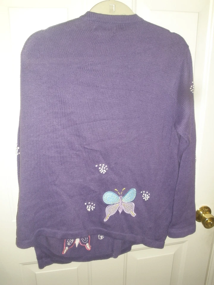 Vintage Women's Purple Sweater w/butterflies the Quacker Factory M 55%ramie(T103 - Image 2 of 3
