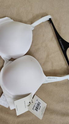 Calvin Klein Push-Up Plunge Underwire Bra, White Solid Microfiber, 36C
