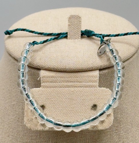 **4 Ocean** Brand LOT/8 Bracelets, Recycled & Earth Friendly, Sea Animals - Picture 2 of 9