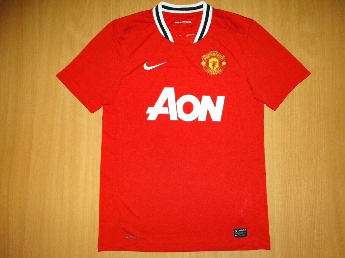 Manchester united sale aon shirt