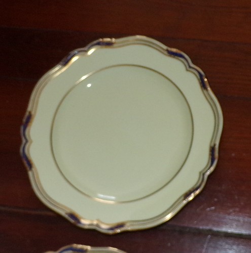 SPODE STAFFORD BLUE LEAF 10 1/2" DINNER PLATES GOLD & BLUE SCALLOPED Set of 8 - Picture 11 of 20