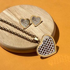 555Jewelry Stainless Steel Large Heart Necklace and Stud Earrings Set for Women