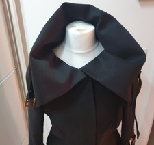 Gucci Tom Ford Fall Winter 2003 Black Dramatic Collar Structured Jacket It38 Us2