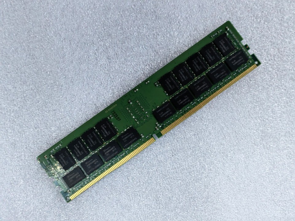 Barrette RAM Serveur 16 Go DDR4-2133 ECC Registered RDIMM | Compatible IBM 46W0795