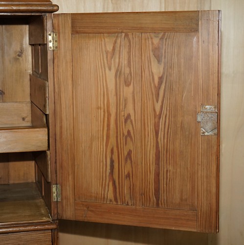 MEDIUM ANTIQUE VICTORIAN PINE HOUSEKEEPERS CUPBOARD WITH SLIDING LINEN SHELF - Picture 14 of 24