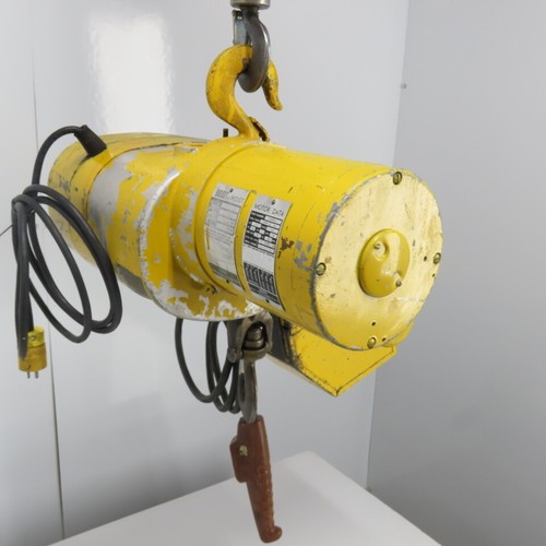 Budgit 318090-1 1/8 Ton 250Lb Electric Chain Hoist 115V 1Ph 32FPM 10' Lift - Picture 12 of 14