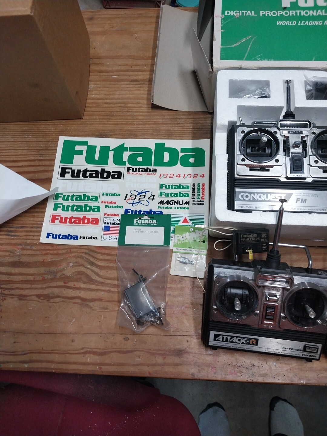 Futaba Fp T4Nbf , Futaba FP-T4NBF Transmitter w/ charger and battery ...