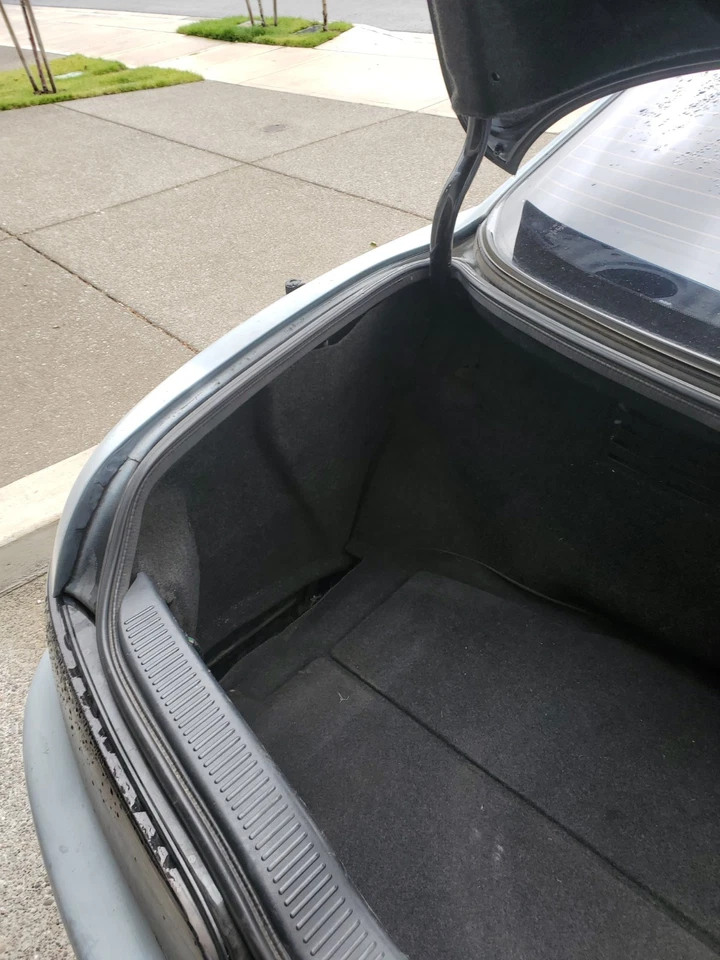 Lexus SC300/SC400 1992-2000 forro interior maletero negro 4 de 5 piezas Foto 2 de 3