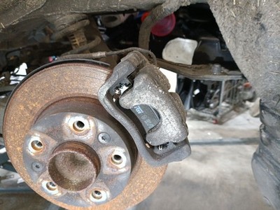 440110675R REAR LEFT BRAKE CALIPER / 273541 FOR RENAULT MEGANE IV SPORT TOURER