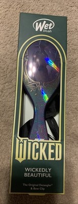 NEW Wicked Wet Brush Wickedly Beautiful Elphaba Detangler Hair Brush w/ Bow Clip