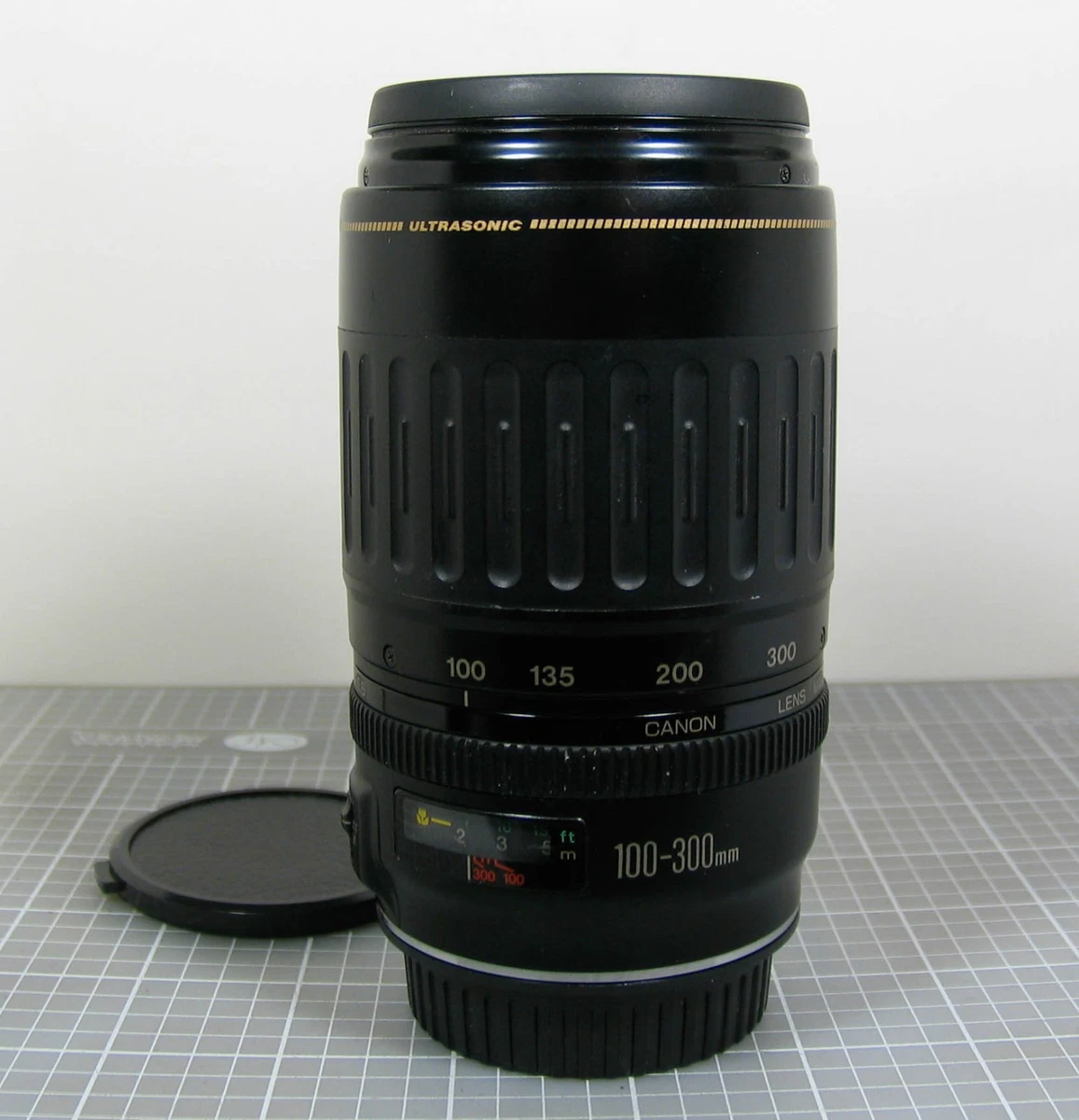 フィルムカメラ Canon CANON ZOOM LENS EF G0424-35-7-2v フィルムカメラ Canon CANON ZOOM LENS EF G0424-35-7-2v Canon CANON
