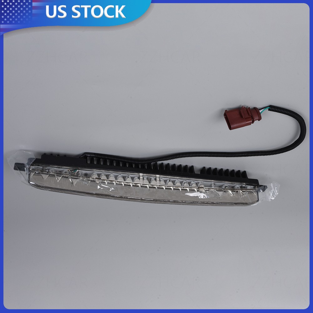 Bentley Continental GT Rear Lower Fog light P/N 3W3945703D