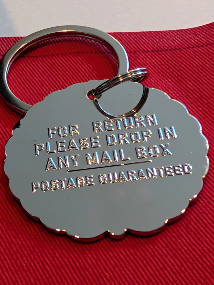 Llavero plateado The Carlyle Hotel New York City + servilleta barra Bellman Nueva York Foto 4 de 4