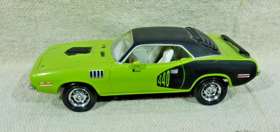 Matchbox 1971 Plymouth Cuda 440 1/43 Foto 4 de 4