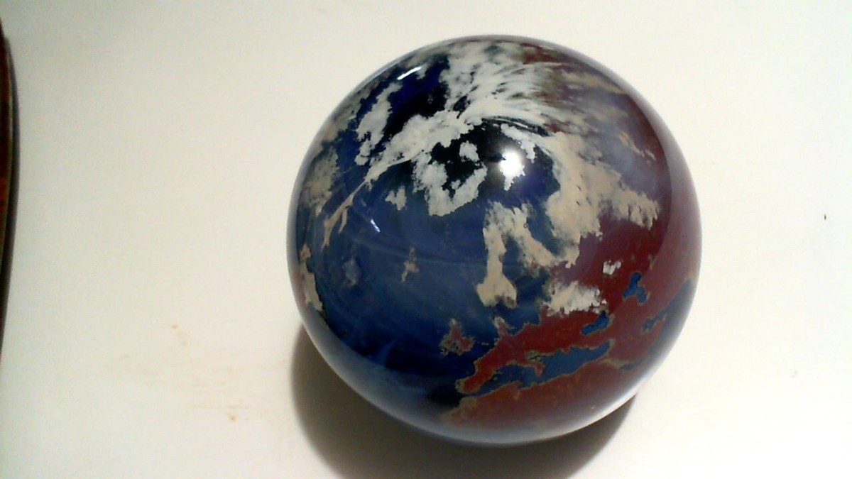 James Lundberg Studios Worldweight Glass Paperweight Signed 1990