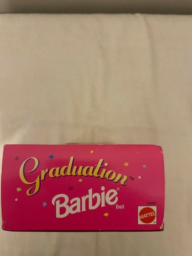 Mattel Special Edition Graduation Barbie Class of 1997 Pose-Able Doll 16487 - Picture 6 of 6