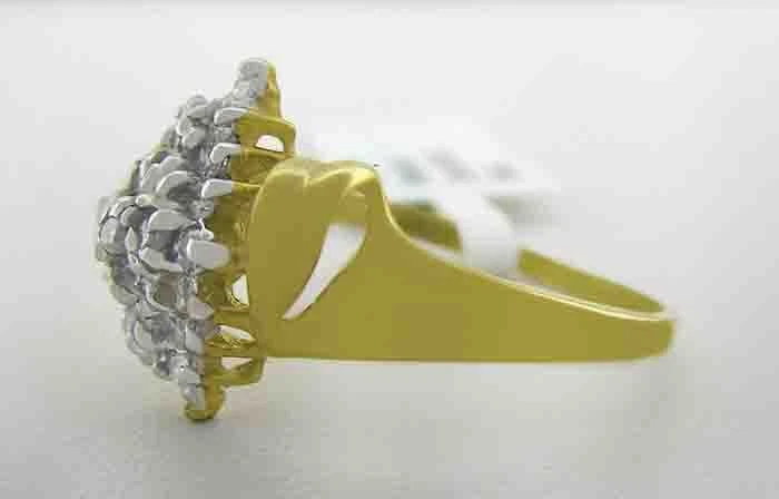 GENUINE 0.36 Cts DIAMONDS CLUSTER RING 10K YELLOW GOLD - Free Certificate - NWT - Image 2 of 4