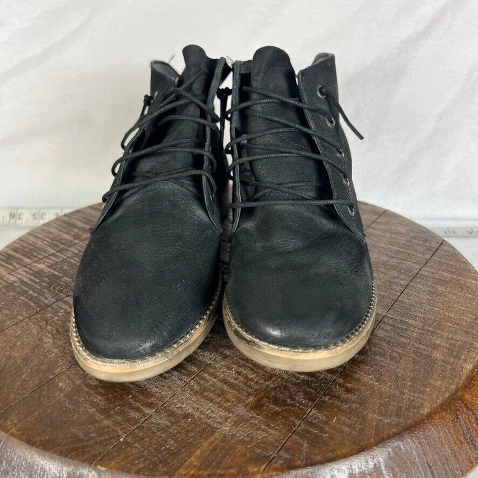 Botines Diba para mujer 8 M de cuero negro con cordones de combate Foto 4 de 4