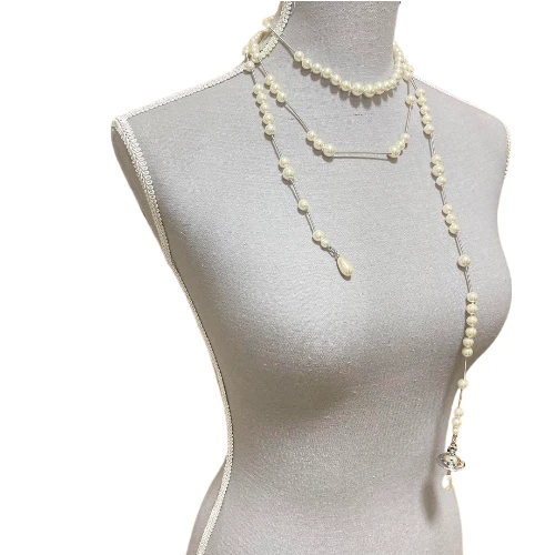 Broken pearl necklace | MILANSTYLE.COM