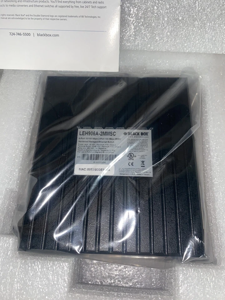 Black Box LEH906A-2MMSC 6-Port 10/100 Mbps 2-Port 100 Mbps MMSC New Open Box - Image 4 of 4
