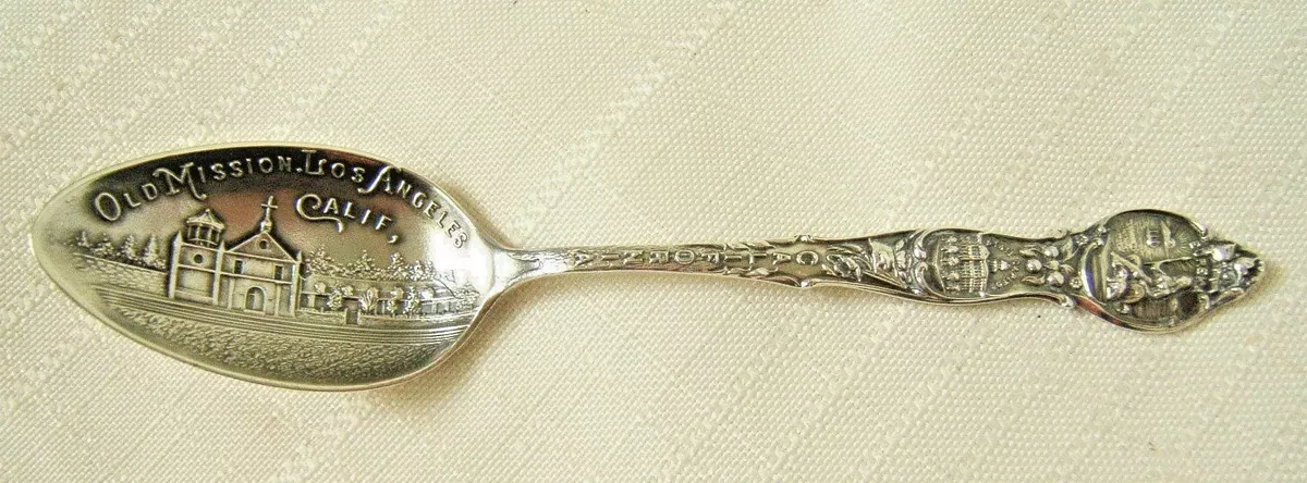 Sterling silver hotsell souvenir spoons value