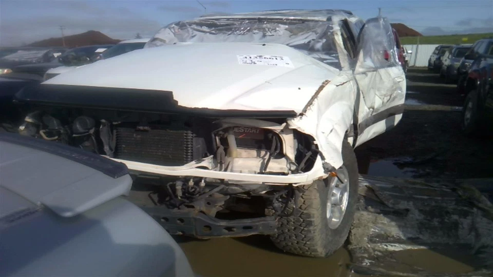 Used Front Suspension Stabilizer Bar fits: 2000 Toyota Land cruiser Front 4.7L 2 Foto 2 de 4