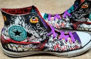 custom joker converse