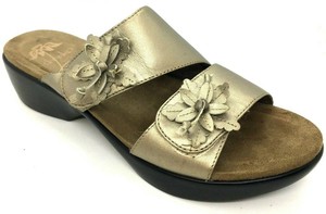 dansko pewter floral