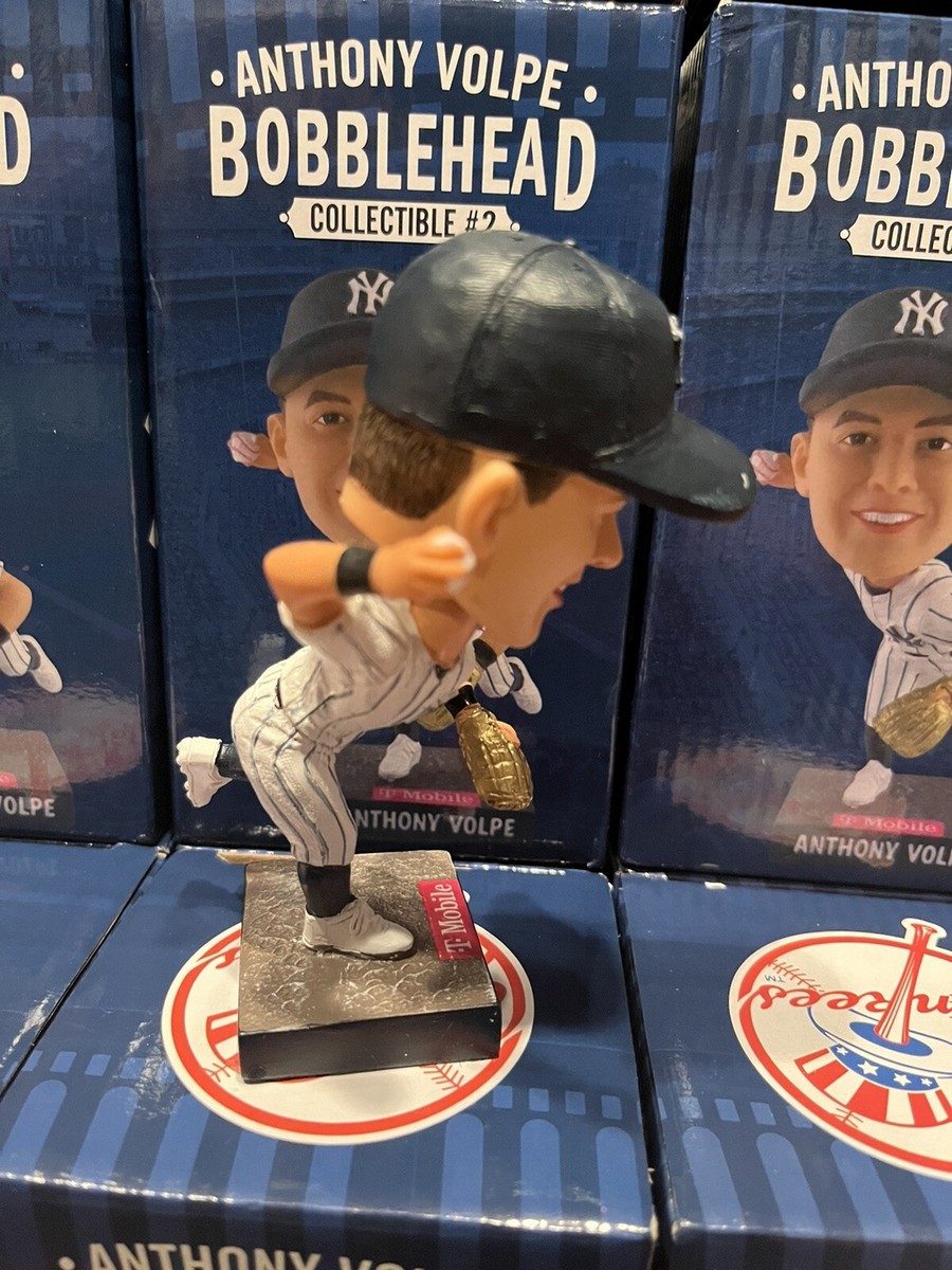 Anthony Volpe ボブルヘッド 2025年限定版 2025 NEW YORK YANKEES ANTHONY VOLPE BOBBLEHEAD SGA 7/25/25