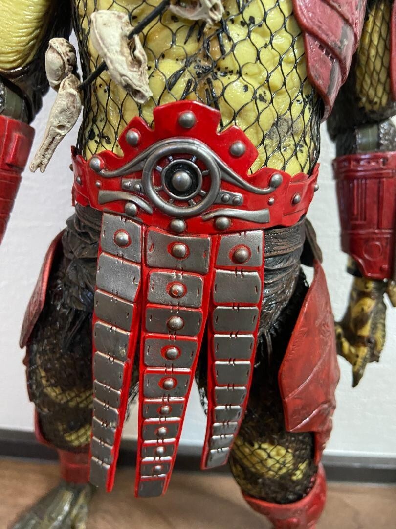 NECA PREDATOR Samurai Big Red 1/4 scale Action Figure 18 NECA PREDATOR Samurai Big Red 1/4 scale Action Figure 18