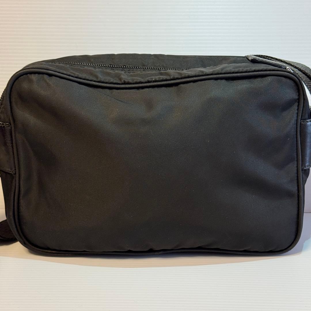 Excellent Condition PRADA Shoulder Bag Camera Bag   Model Triangle Logo Black thumbnail 6