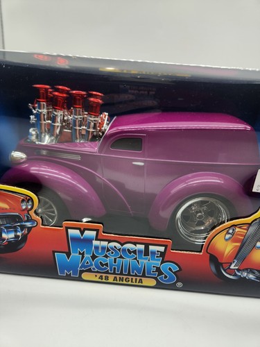 MUSCLE MACHINES 48 ANGLIA 1/18 1948 Purple It’s A Gas Vintage - Picture 3 of 13
