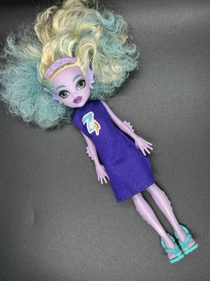 Monster High 2016 Kelpie Blue Doll Lagoona Little Sister Family Purple Shoes