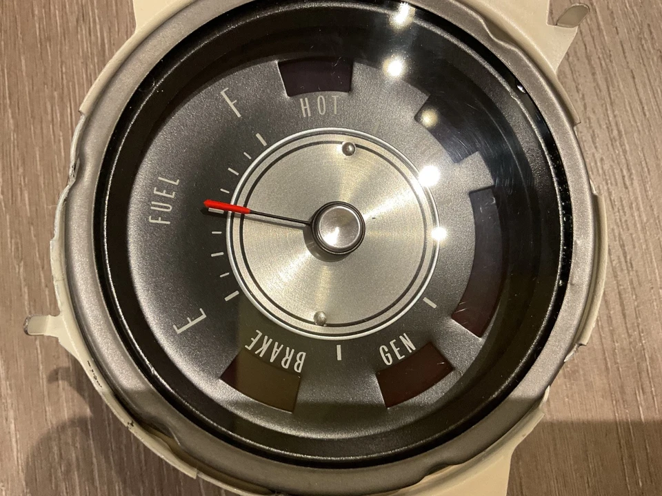 Oldsmobile Cutlass 442 Fuel Gauge refurbished 1971 1972 - Image 3 of 4