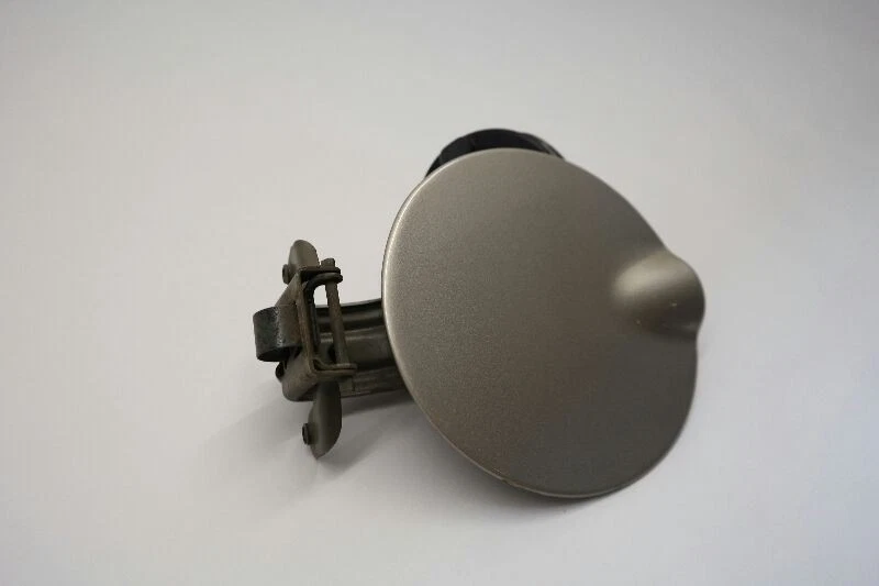 Dodge Nitro 2007-2011 puerta de llenado de combustible Foto 3 de 4