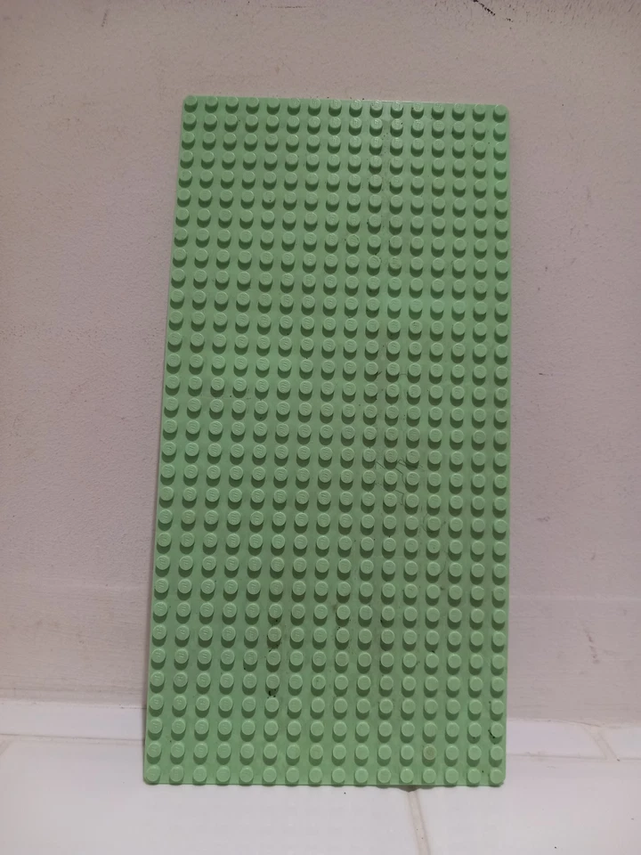 LEGO 3857