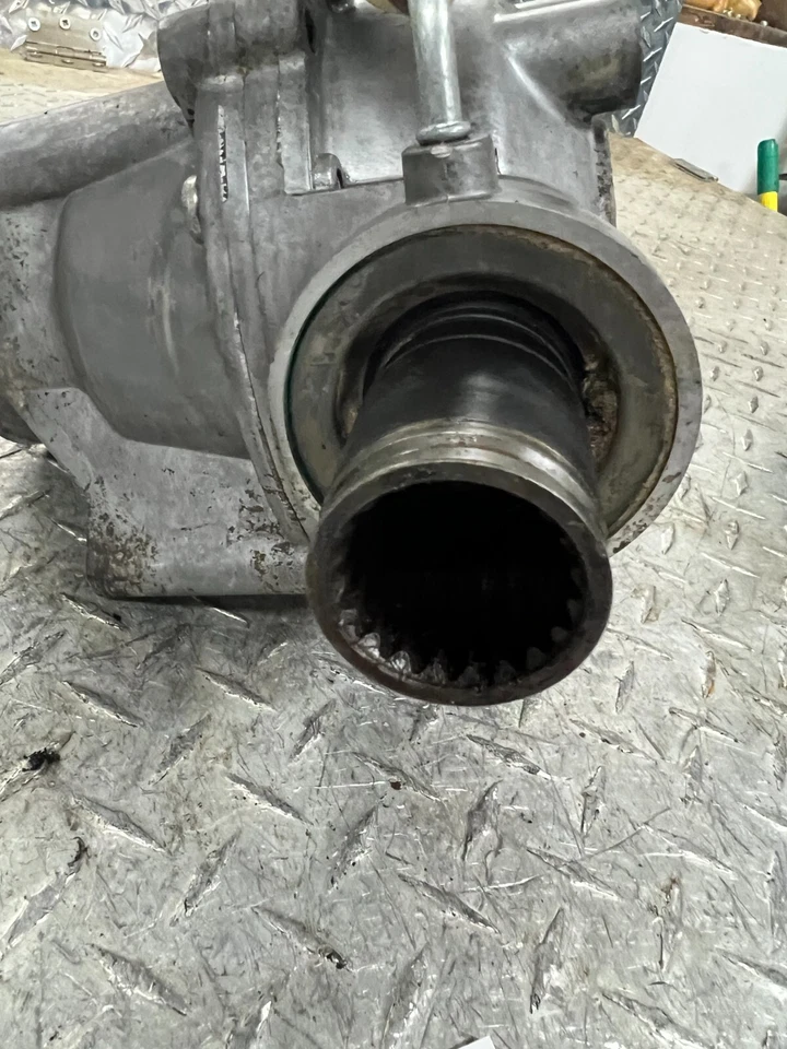 2007 can-am outlander Max 400 Front Differential SPLINES LOOK GOOD!!!!!!!!!!!!!! - Image 3 of 4