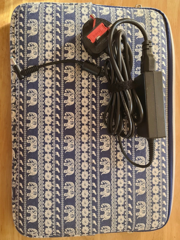 HP Elitebook 13.3 Laptop Duo 4Gb Windows 10 fully functional Perfect conditio - Image 2 of 4