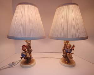 boy girl lamp