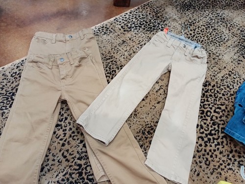 Jeans & Khakis - Picture 5 of 6