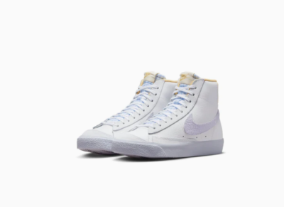 nike easter blazer