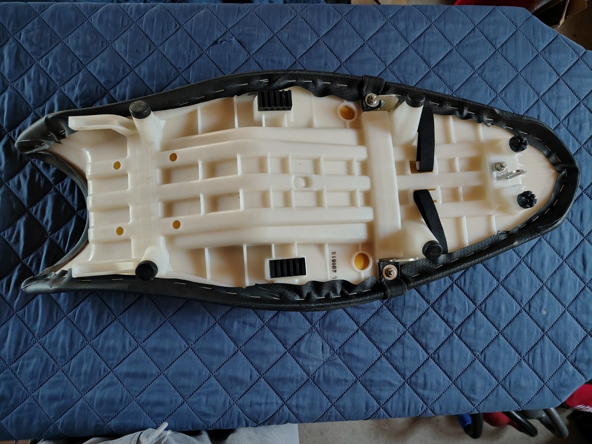 2020 2019 Suzuki Sv650 SV 650x Seat Assembly OEM 2016-1021
