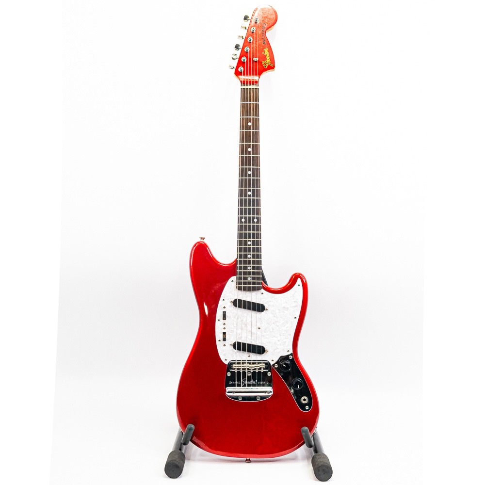 Fender Mustang MG69 MIJ 2012 Candy Apple Red Matching Headstock w