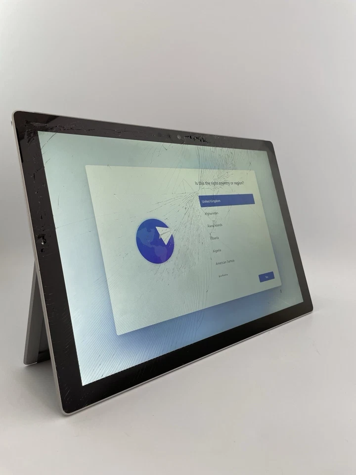 Microsoft Surface Pro 6 12.3" i5-8350U 256GB 8GB Ram Windows 11 Cracked - Image 2 of 4